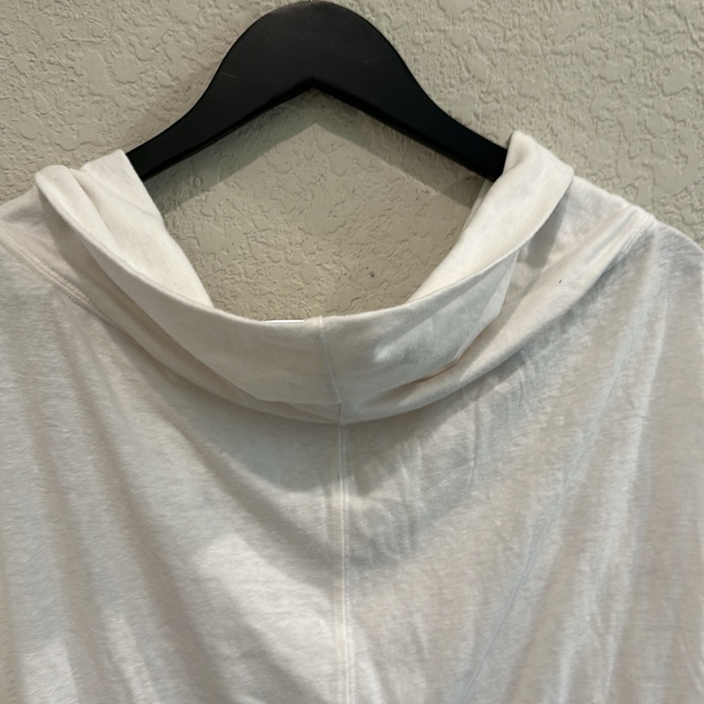 We the free small white t shirt - Picture 7 of 11